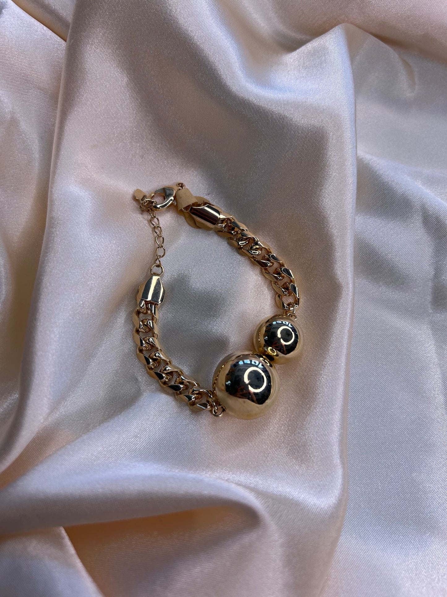 Set Bolitas Oro collar y pulsera