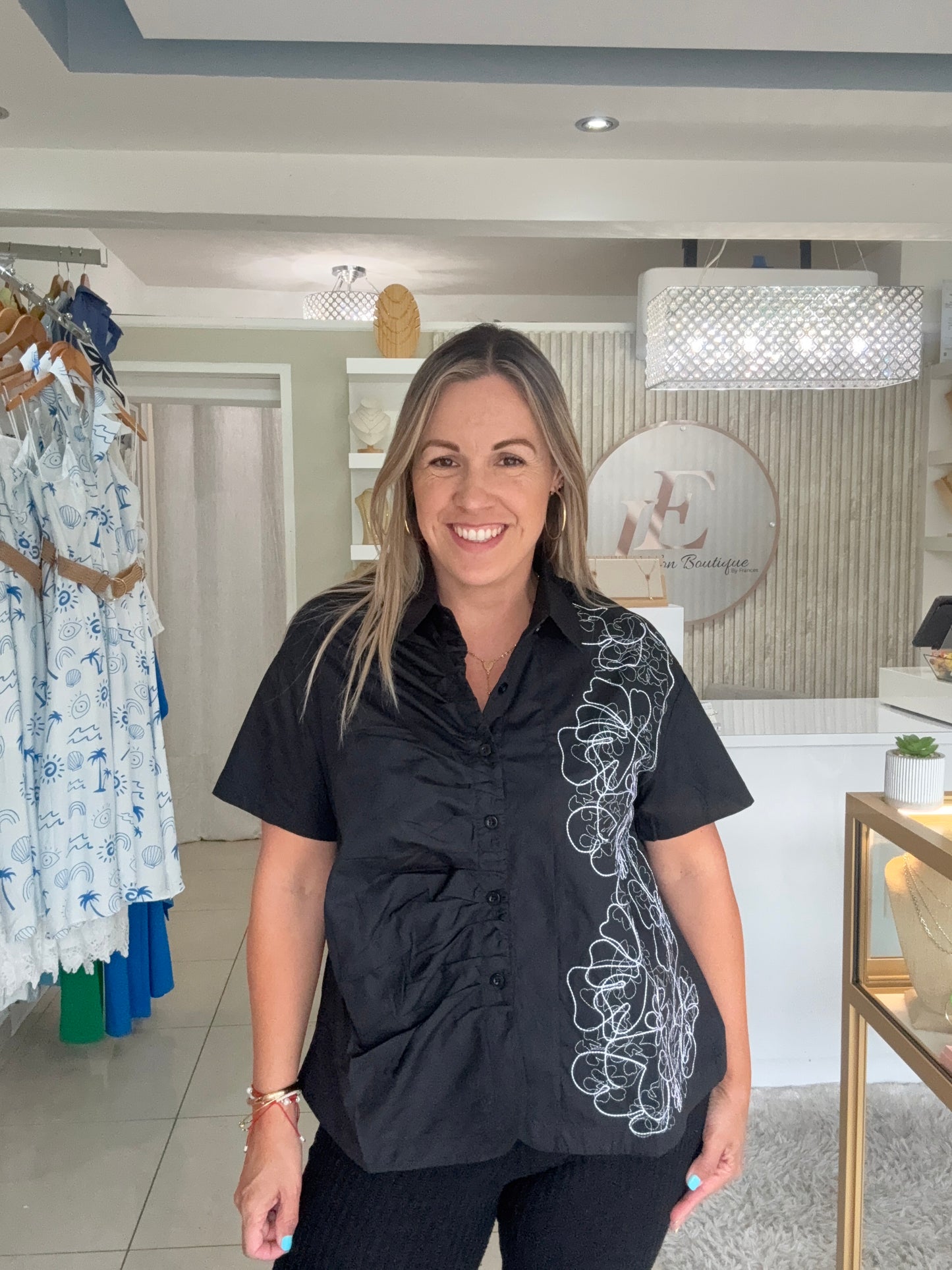 Top Nancy Black