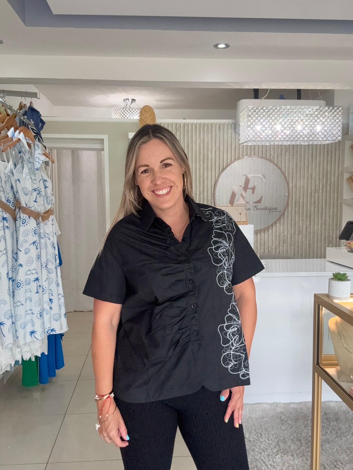 Top Nancy Black