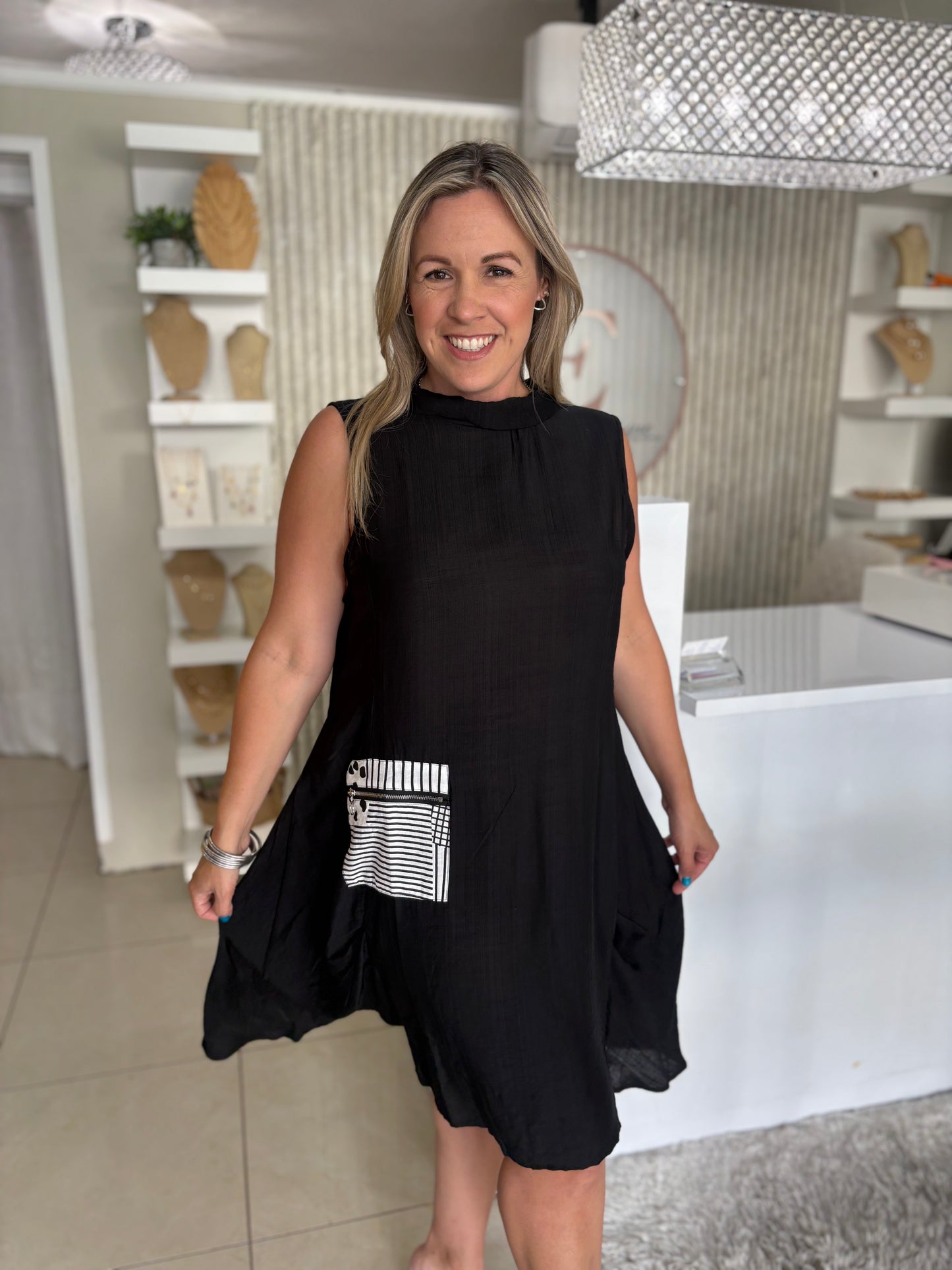Dress Black Radzoli