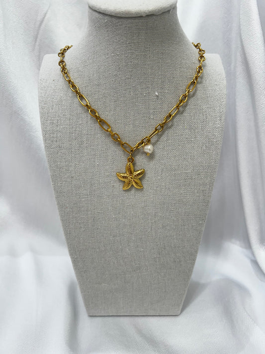 Nerea Necklace