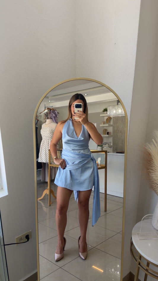 Traje corto baby blue