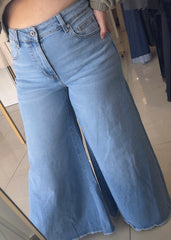 Clara’s Jeans