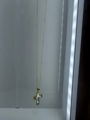 Collar de cruz