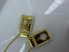 Doble charm pearl collar